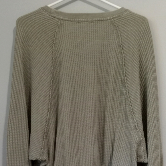 Z Supply Green Long Sleeve Top - Picture 2 of 4